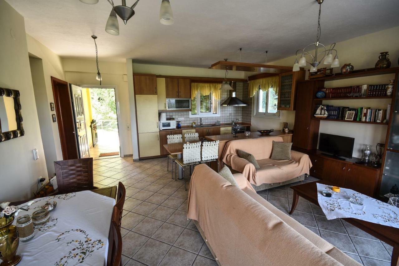 Martha'S Villa Nea Iraklitsa 외부 사진