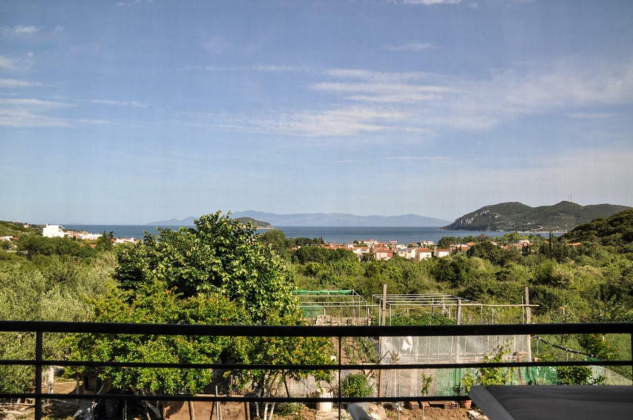 Martha'S Villa Nea Iraklitsa 외부 사진