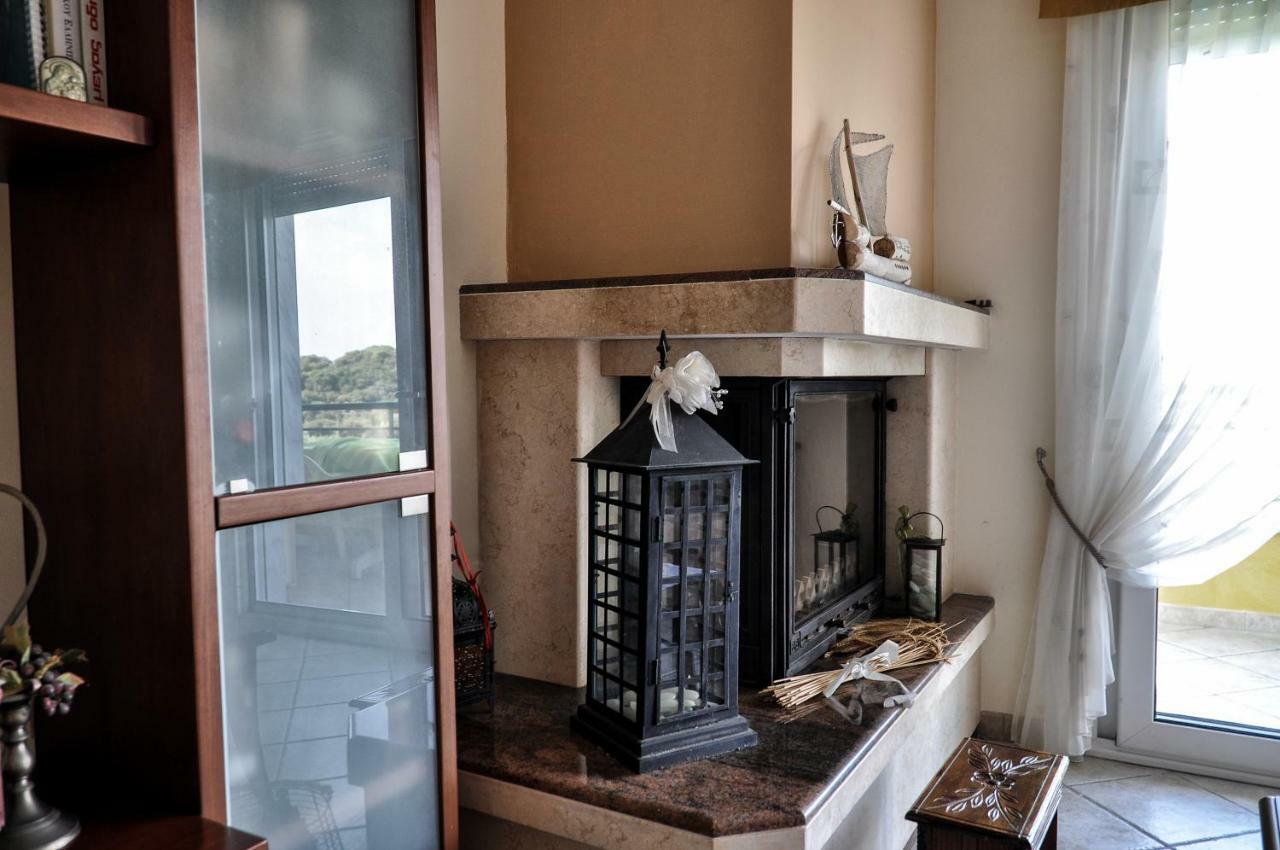 Martha'S Villa Nea Iraklitsa 외부 사진